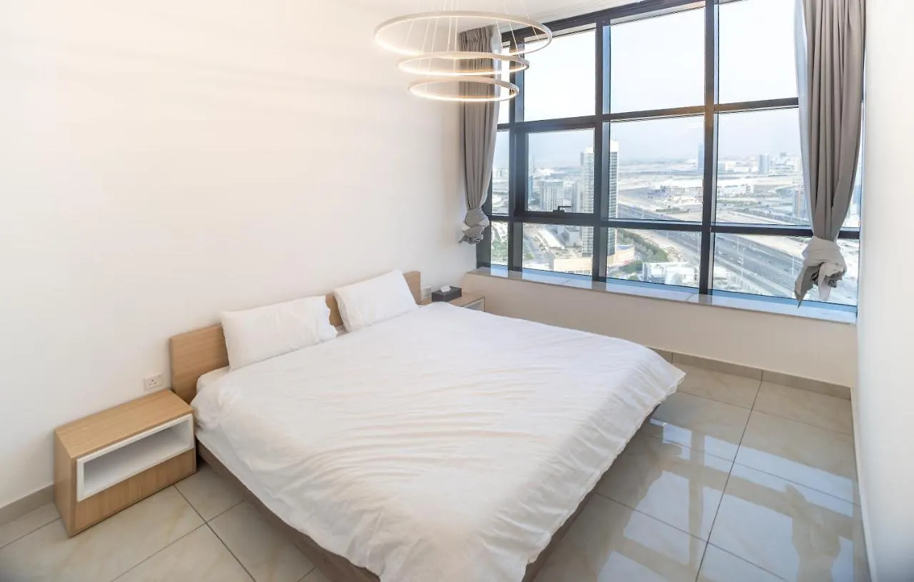 دبي Sky View Tower Apartments